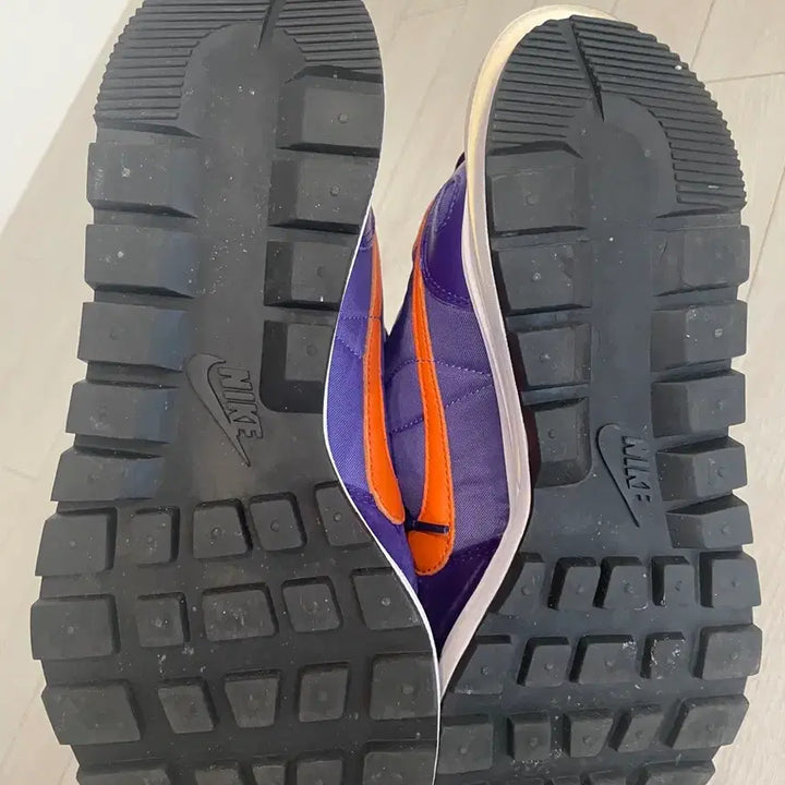 [BUNJANG] Nike Vaporwaffle Dark Iris Sneakers / 나이키 베이퍼와플 다크아이리스 265