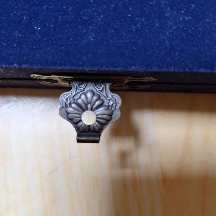 [BUNJANG] Special Silver Medal / 은으로된 훈장