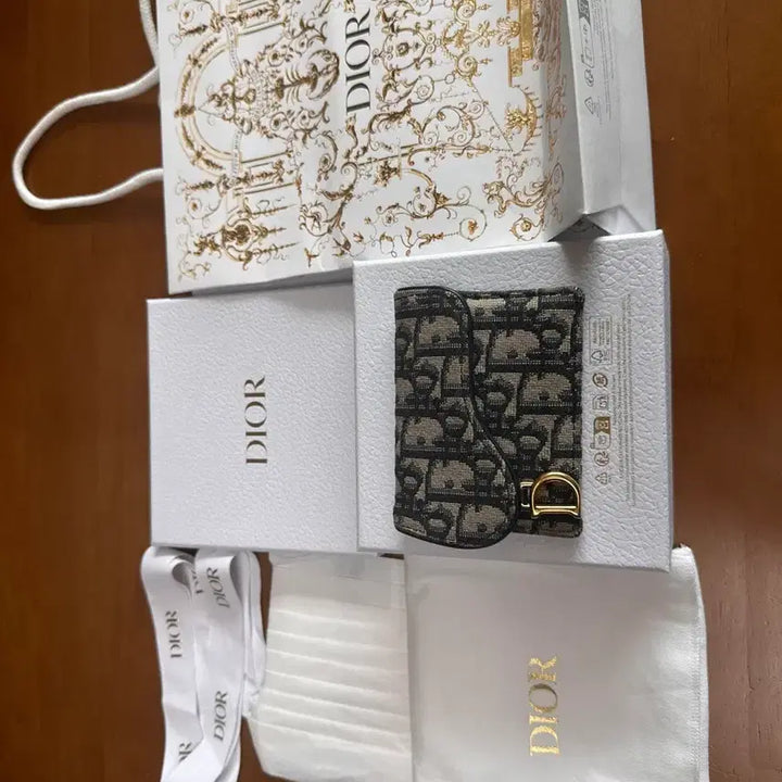 [BUNJANG] Dior Oblique Saddle Card Wallet / [A급/정품]디올 오블리크 새들 카드지갑 풀박스
