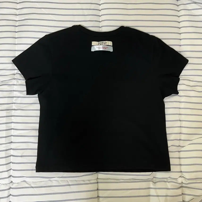 [BUNJANG] Glitter Star Heart Lettering Black T-shirt / 글리터 반짝이 별 하트 레터링 블랙 반팔티 판매
