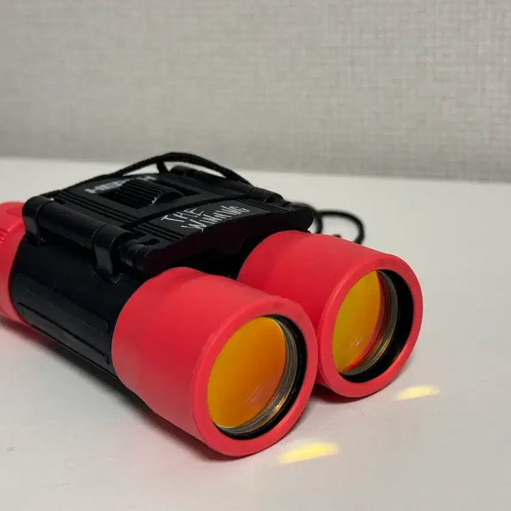 [BUNJANG] IU The Winning Telescope Red + Fan / 아이유 더위닝 망원경  쌍원경 레드 + 아이유 더위닝 부채