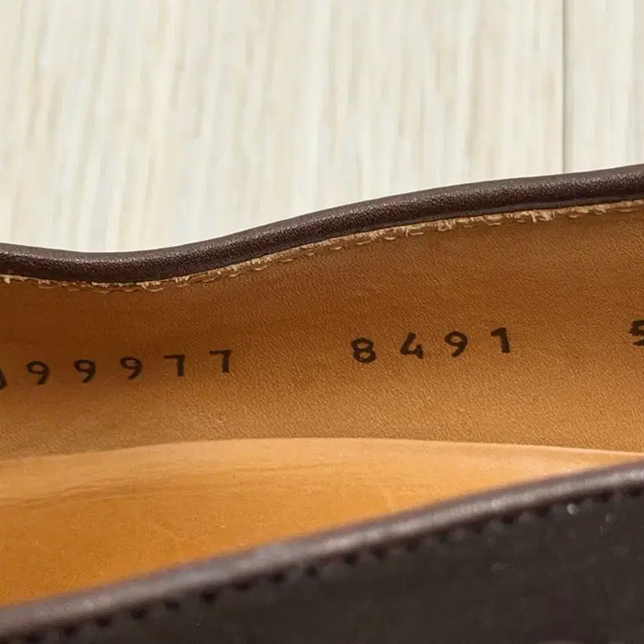 [BUNJANG] Berwick 8491 Dark Brown Tassel Loafers / 버윅 8491 다크 브라운 태슬 로퍼