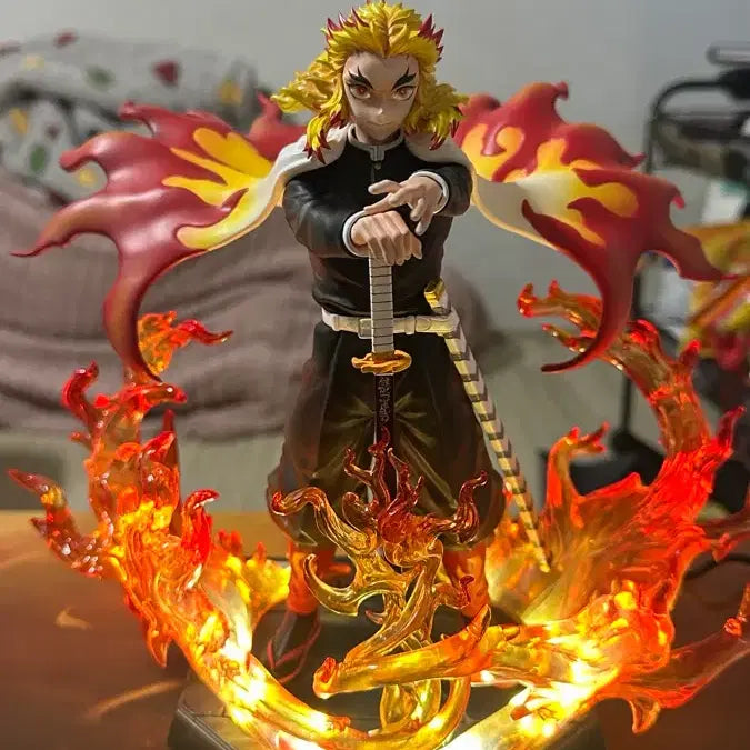 [BUNJANG] Demon Slayer Rengoku Kyoujurou Figure / 귀멸의 칼날 렌고쿠 쿄쥬로 피규어