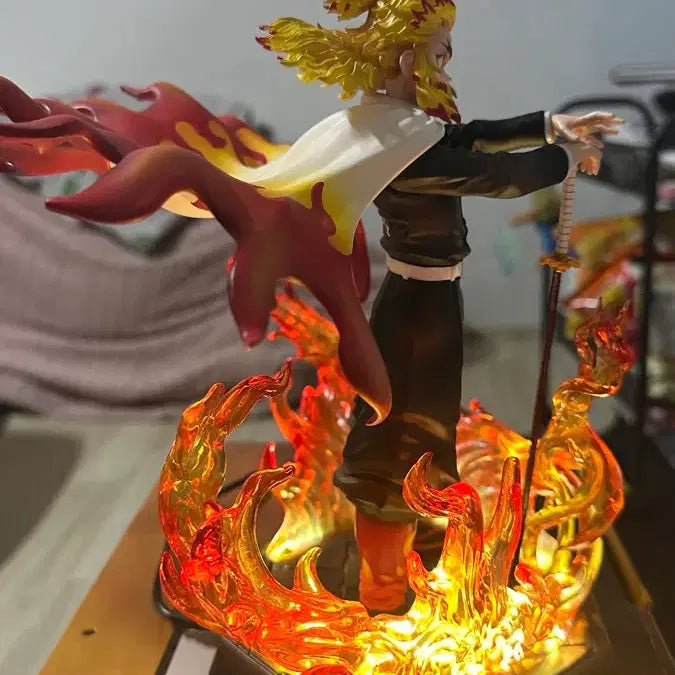 [BUNJANG] Demon Slayer Rengoku Kyoujurou Figure / 귀멸의 칼날 렌고쿠 쿄쥬로 피규어