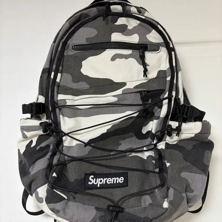 [BUNJANG] Supreme Snow Camo Backpack / 슈프림 스노우카모 백팩