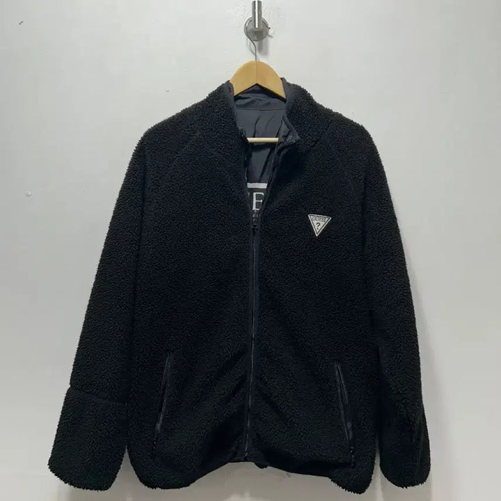 [BUNJANG] Guess Black Reversible Fleece Jacket L / 게스 블랙 뽀글이 플리스 양면 리버시버블 점퍼 L