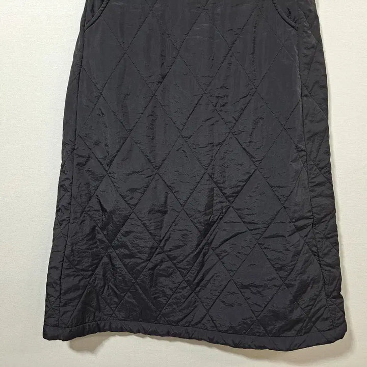 [BUNJANG] Celice Women's Quilted Two-Piece Set / 셀리스 여성 깔깔이 투피스 세트 free (c차30)