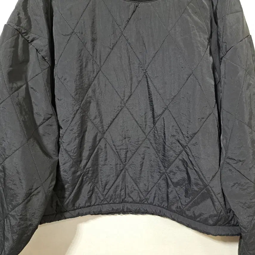 [BUNJANG] Celice Women's Quilted Two-Piece Set / 셀리스 여성 깔깔이 투피스 세트 free (c차30)