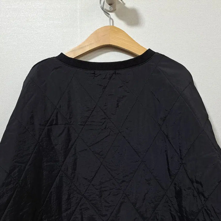 [BUNJANG] Celice Women's Quilted Two-Piece Set / 셀리스 여성 깔깔이 투피스 세트 free (c차30)