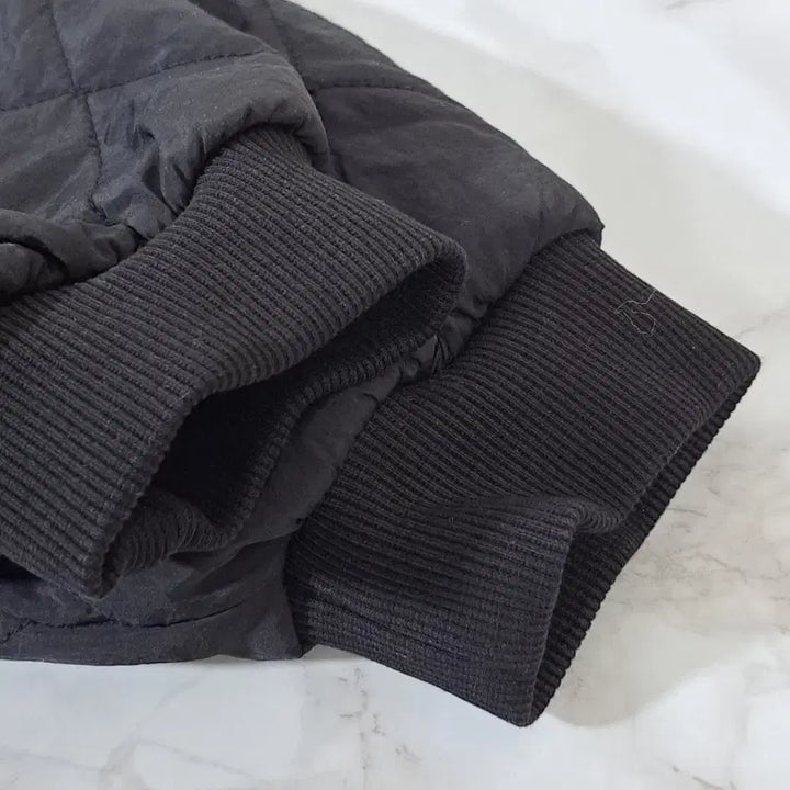 [BUNJANG] Celice Women's Quilted Two-Piece Set / 셀리스 여성 깔깔이 투피스 세트 free (c차30)