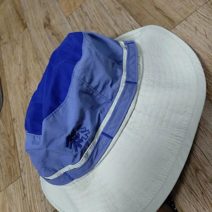 [BUNJANG] Kolon Sport Bucket Hat Blue Ivory / 코오롱 등산 모자 버킷햇 블루 아이보리