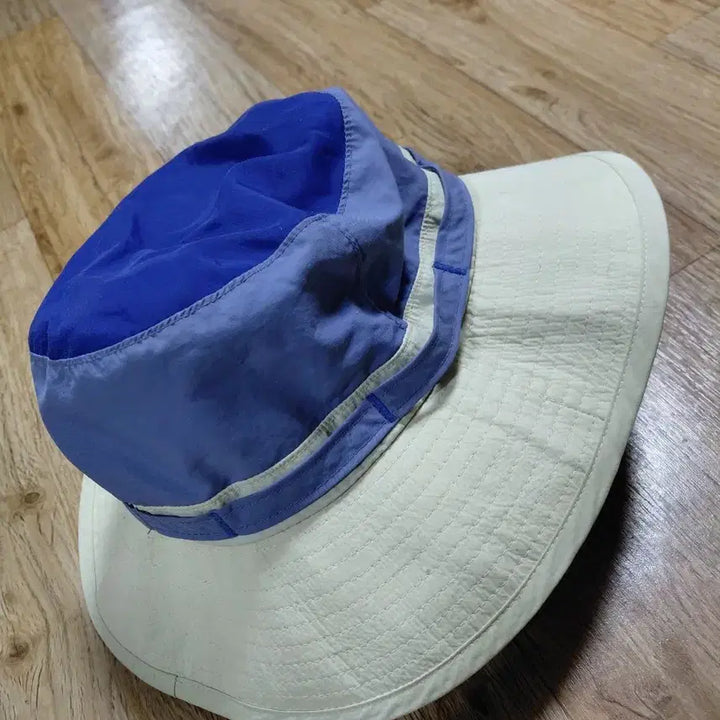[BUNJANG] Kolon Sport Bucket Hat Blue Ivory / 코오롱 등산 모자 버킷햇 블루 아이보리