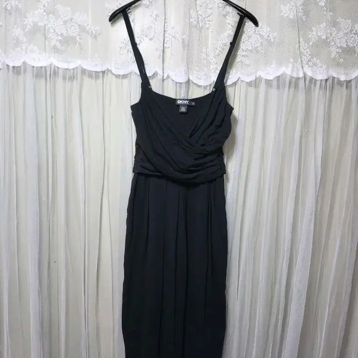 [BUNJANG] DKNY Sleeveless Midi Dress / DKNY 블랙 슬리브리스 원피스