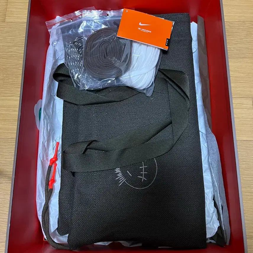 [BUNJANG] Jordan Travis Scott Jumpman Jack Sneakers / (새 상품 275) 조던 x 트래비스 스캇 점프맨 잭