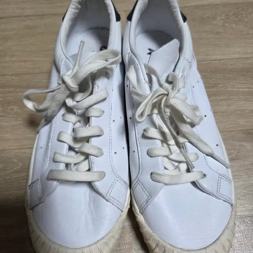 [BUNJANG] Adidas Sneakers 245 / 아디다스 스니커즈  245