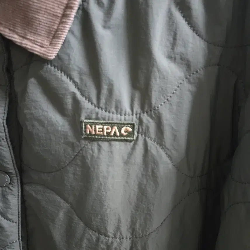 [BUNJANG] Nepa Lightweight Quilted Padding Jacket (Deep Khaki) / 여성95 24년식 네파 경량 퀼팅패딩 자켓(딥카키)