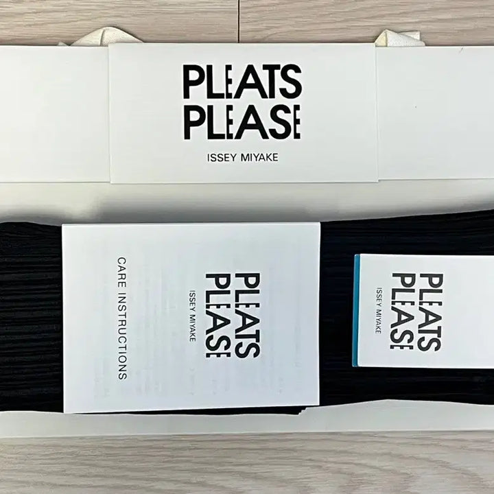 [BUNJANG] Pleats Please Top Shirts, Mist, Basic Line Collection / 새상품)플리츠플리즈 탑셔츠,미스트,베이직라인 인기컬러