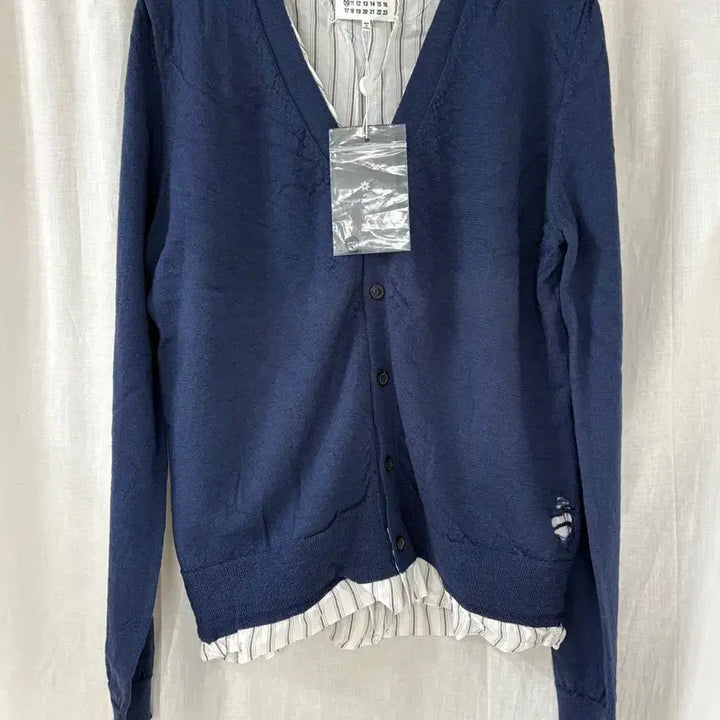 [SOLD OUT] [L] 메종 마르지엘라 디스트레스드 가디건