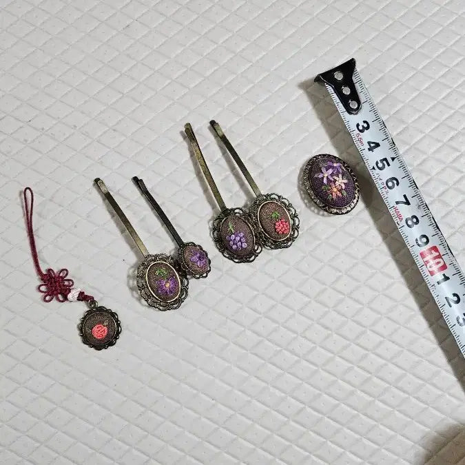 [BUNJANG] Embroidered Accessories Set / 자수 소품6종