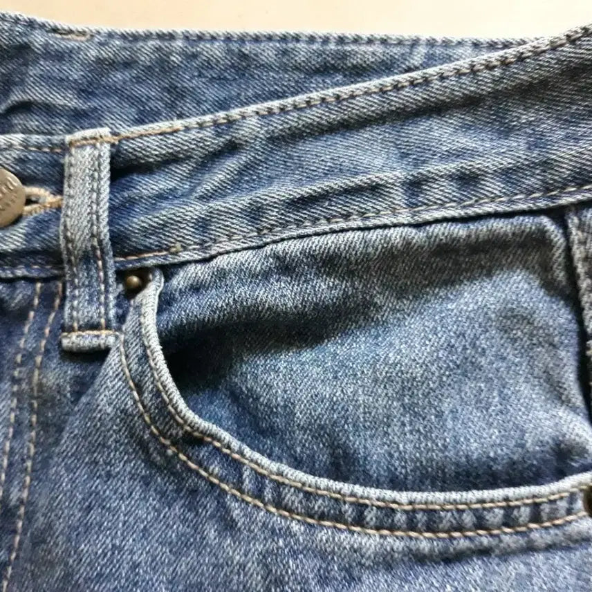 [BUNJANG] Common Unique Double M Semi-Bootcut Denim Jeans / 커먼유니크 , 부츠컷 데님 청바지 s