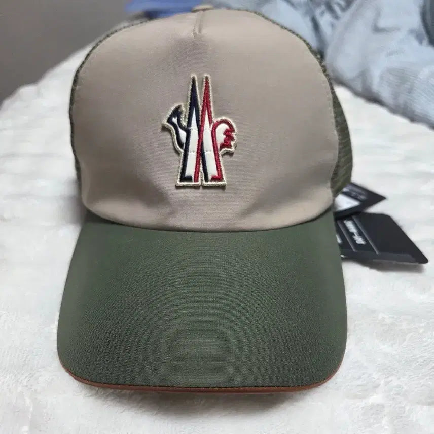 [BUNJANG] Moncler Two-Tone Ball Cap Hat / 몽클레어 투톤 볼캡 모자