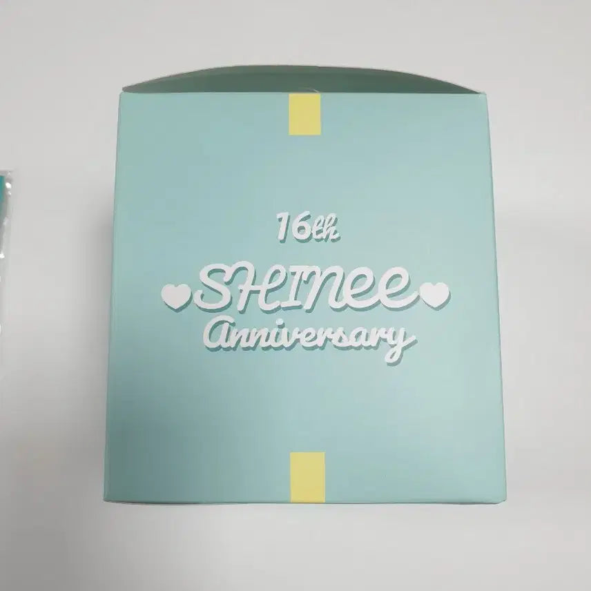 [BUNJANG] SHINee 16th Anniversary Sequin Keyring Set (Sealed) / 샤이니 16주년 굿즈 스팽글 키링 세트