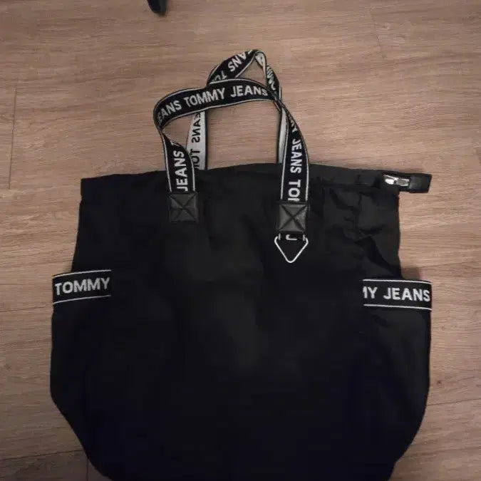 [BUNJANG] Tommy Hilfiger Shoulder Bag Black / 타미 숄더백 블랙