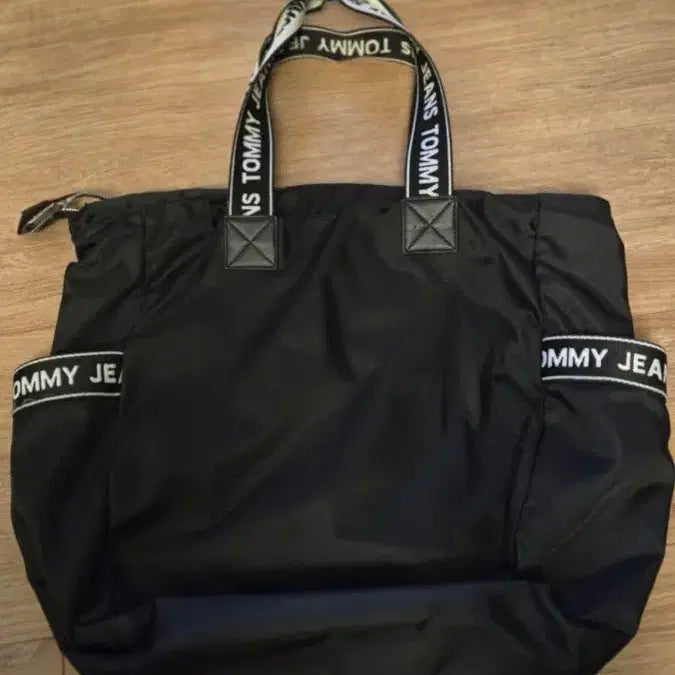 [BUNJANG] Tommy Hilfiger Shoulder Bag Black / 타미 숄더백 블랙