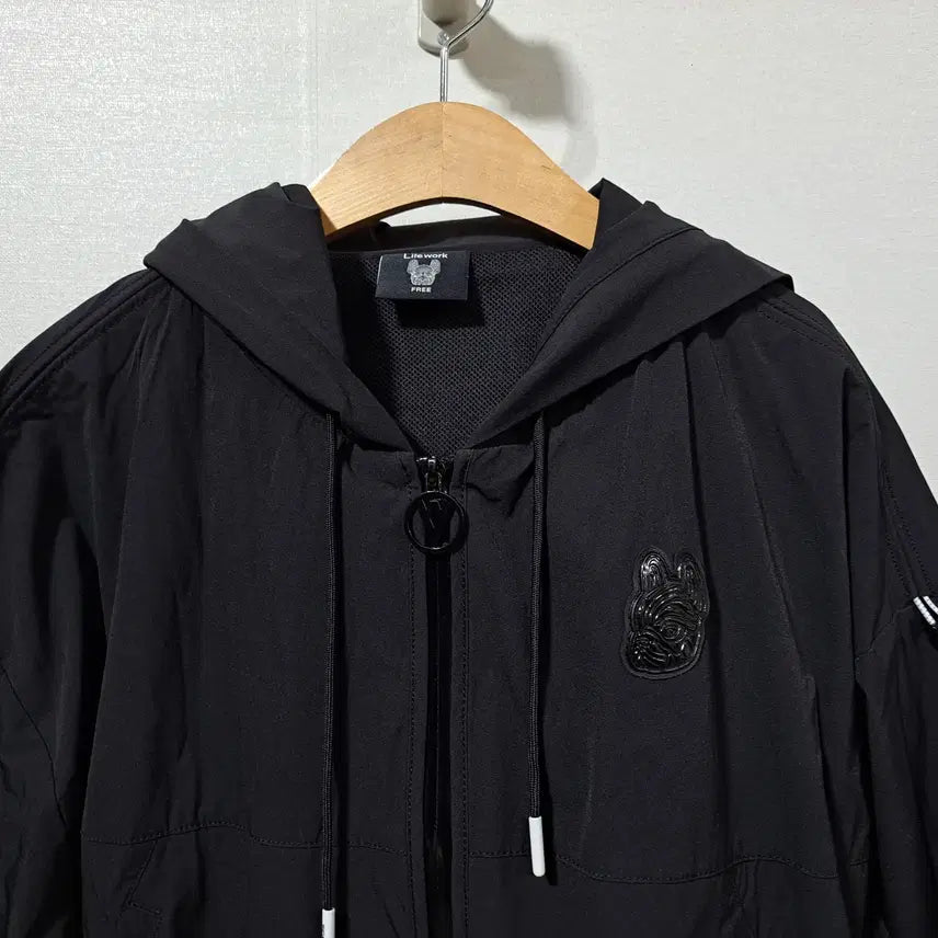 [BUNJANG] LifeWork Women's Oversized Windbreaker Jacket / 라이프워크 여성 오버핏 바람막이 free (c차59)