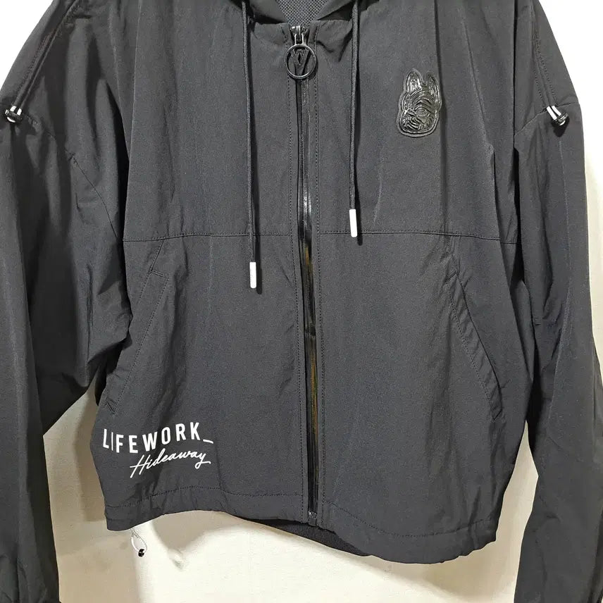 [BUNJANG] LifeWork Women's Oversized Windbreaker Jacket / 라이프워크 여성 오버핏 바람막이 free (c차59)