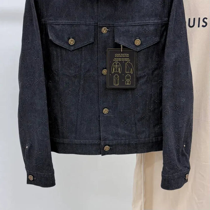 [BUNJANG] Louis Vuitton Monogram DNA Denim Jacket / [S+급/46] 루이비통 모노그램 DNA 데님 자켓 블랙