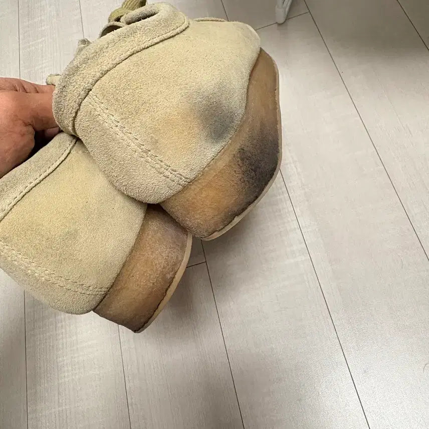 [BUNJANG] Clarks Wallabee Maple Suede Shoes / (2회착, 밑창보강) 클락스 왈라비 메이플스웨이드 275(UK9)