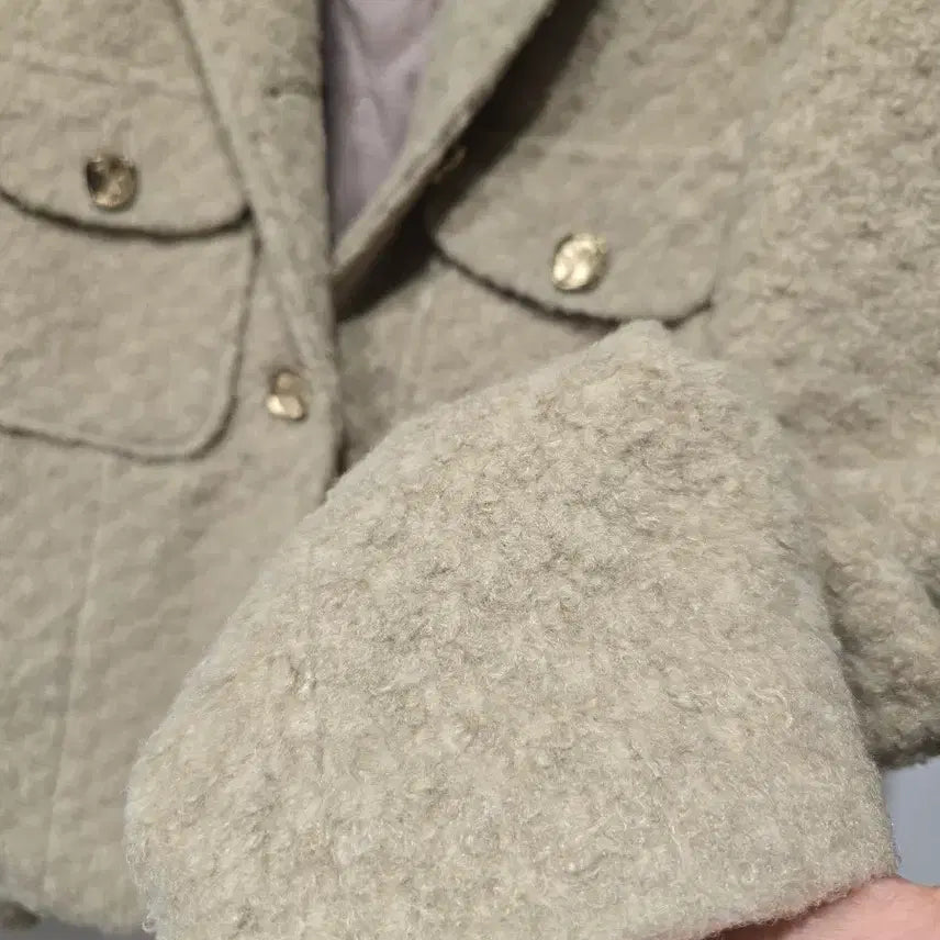 [BUNJANG] Ivory Boucle Jacket / 아이보리 부클레 자켓