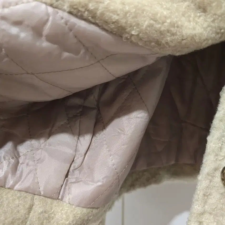 [BUNJANG] Ivory Boucle Jacket / 아이보리 부클레 자켓