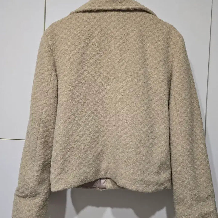 [BUNJANG] Ivory Boucle Jacket / 아이보리 부클레 자켓