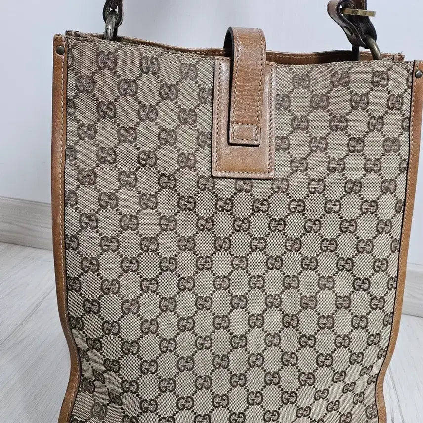 [BUNJANG] Gucci GG Canvas Medium Shoulder Bag / 정품) 구찌 GG 캔버스 숄더백 미디움 (명품감정서)