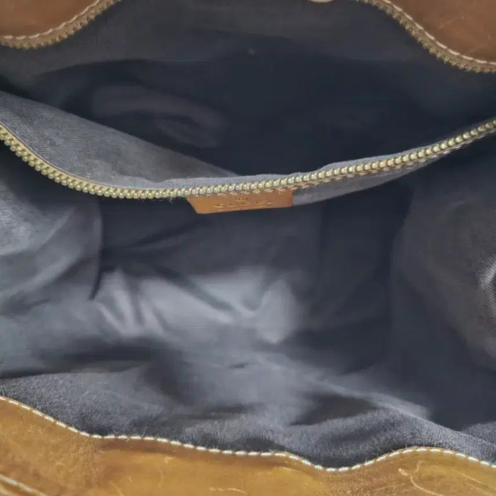 [BUNJANG] Gucci GG Canvas Medium Shoulder Bag / 정품) 구찌 GG 캔버스 숄더백 미디움 (명품감정서)