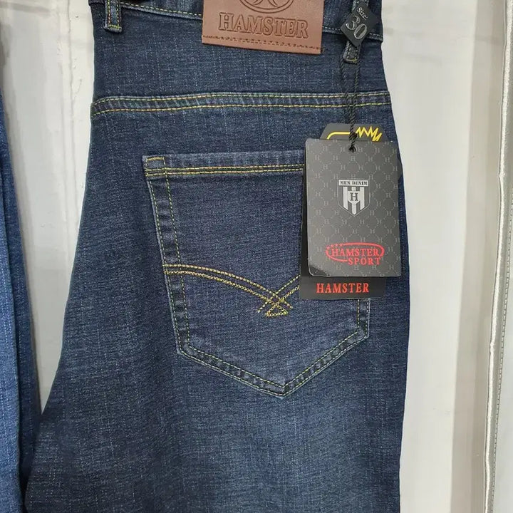 [BUNJANG] Casual Men's Spring Straight Jeans / 봄 남성 캐주얼 스판 일자 청바지