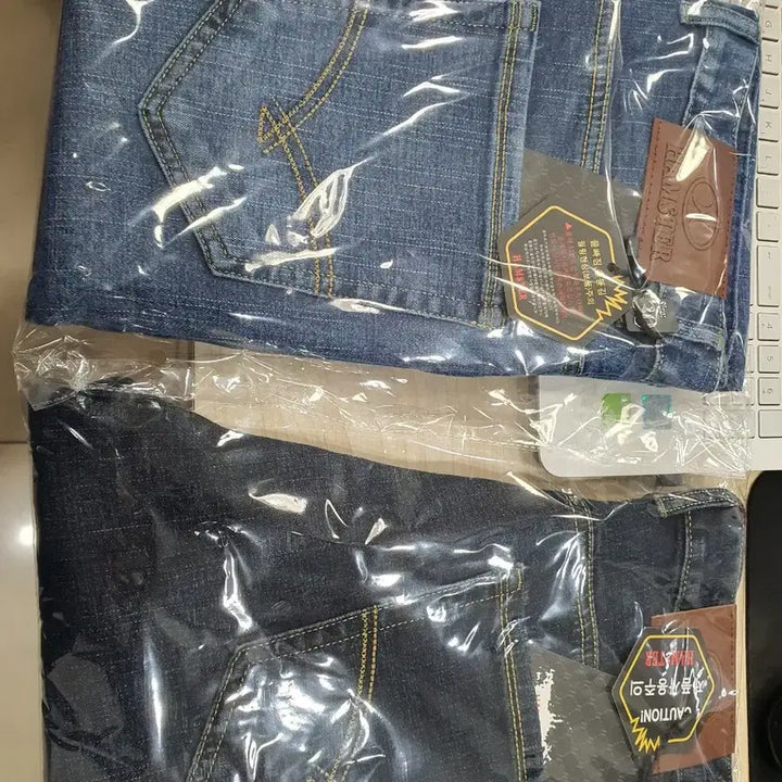 [BUNJANG] Casual Men's Spring Straight Jeans / 봄 남성 캐주얼 스판 일자 청바지