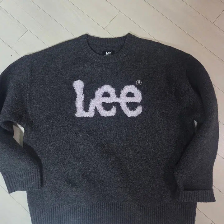 [BUNJANG] LEE Knit L Size / LEE 니트 사이즈 L
