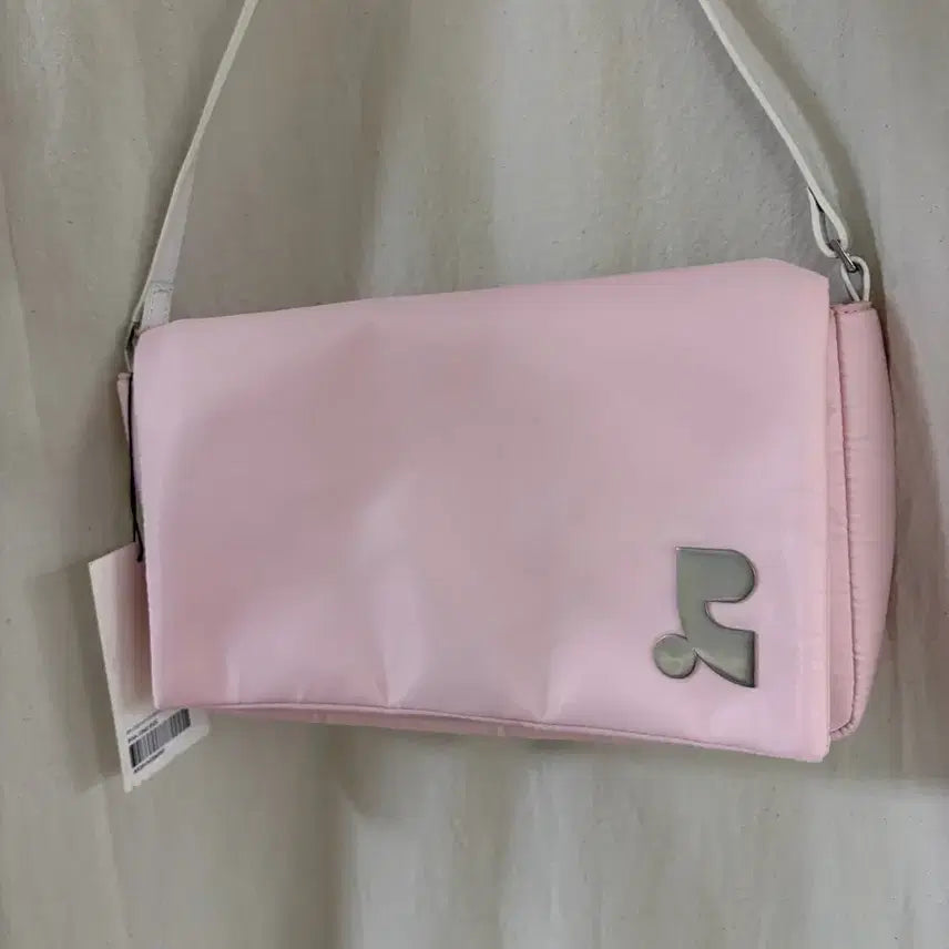 [BUNJANG] Rest &amp; Recreation Pink Nylon Shoulder Bag / 레스트앤레크레이션 핑크 나일론 숄더백 (새제품)
