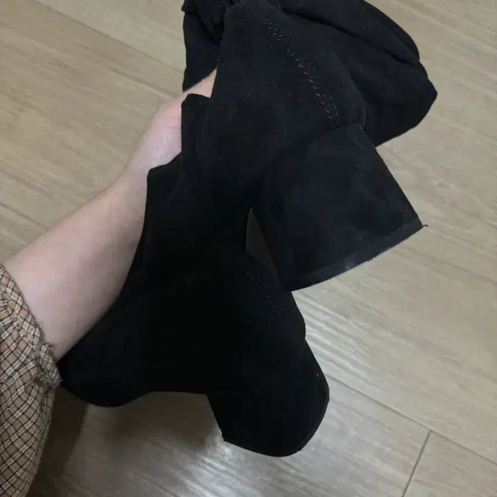 [BUNJANG] Generic Women's Sneakers Bundle Set / 여성 운동화 240 4켤레 일괄 택포