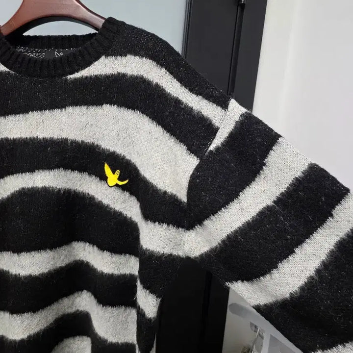 [BUNJANG] What It Isnt Mohair Oversized Knit Sweater / 와릿이즌 모헤어 오버핏 니트 s