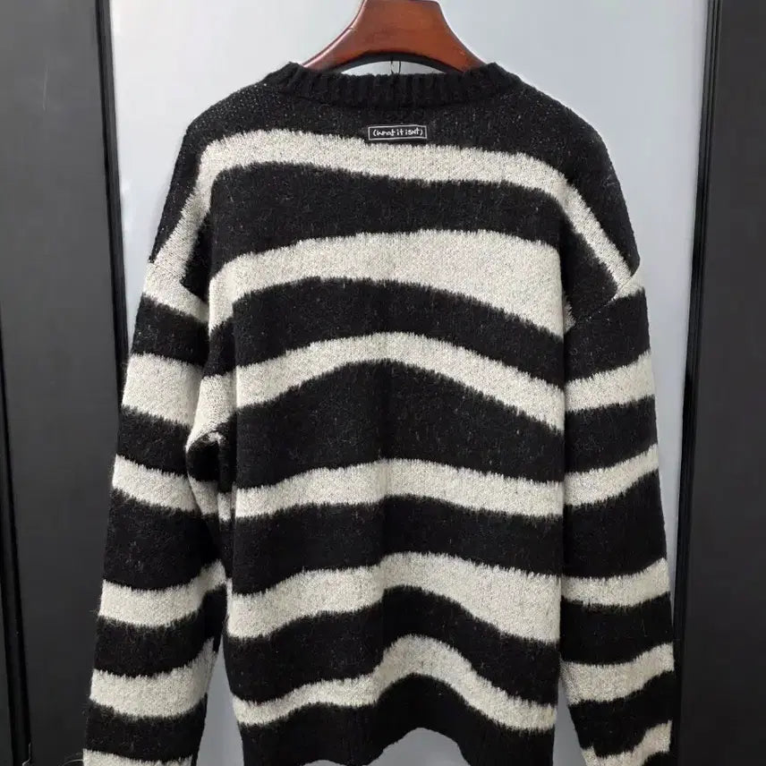 [BUNJANG] What It Isnt Mohair Oversized Knit Sweater / 와릿이즌 모헤어 오버핏 니트 s