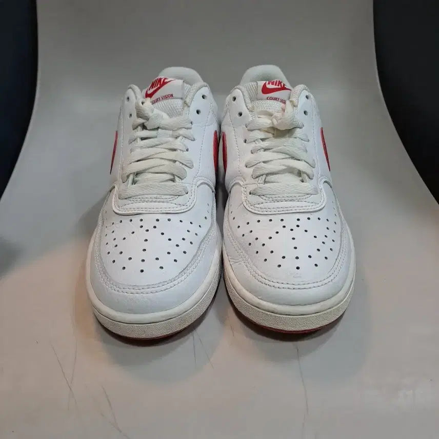 [BUNJANG] Nike Court Vision Low White Red Sneakers 235mm / 나이키(Nike) 코트 비전 로우 흰빨 스니커즈 235mm