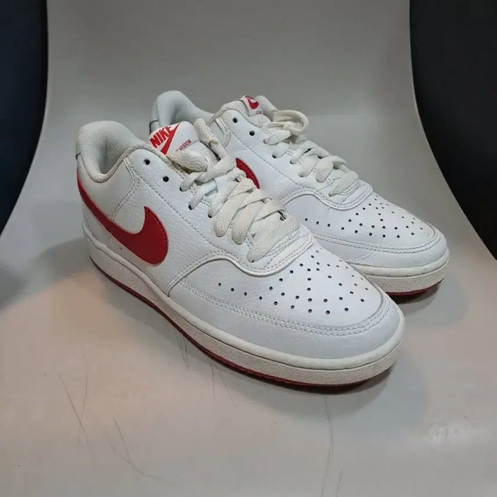 [BUNJANG] Nike Court Vision Low White Red Sneakers 235mm / 나이키(Nike) 코트 비전 로우 흰빨 스니커즈 235mm