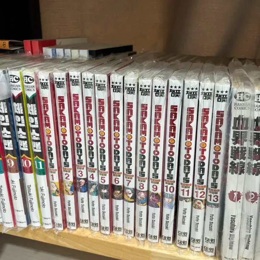 [BUNJANG] Sakamoto Days Volumes 1-13 Manga Set / 사카모토데이즈 만화책 1~13권