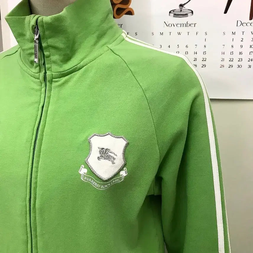 [BUNJANG] Burberry Logo Patch Jersey Zip-Up Jacket / 버버리 로고 패치 저지 집업