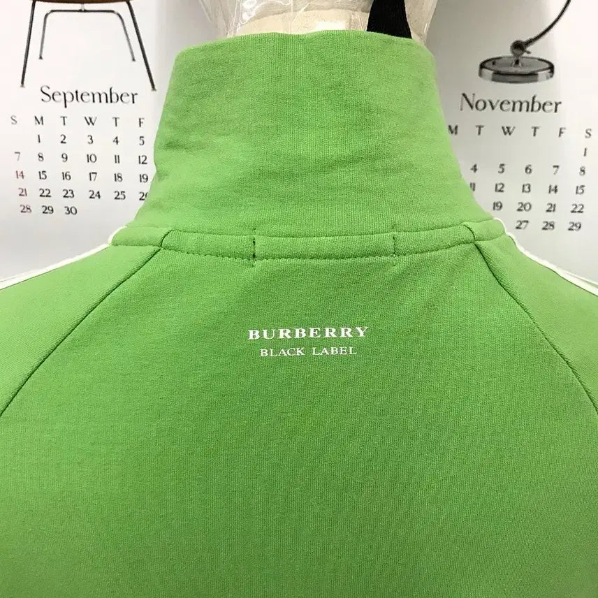 [BUNJANG] Burberry Logo Patch Jersey Zip-Up Jacket / 버버리 로고 패치 저지 집업