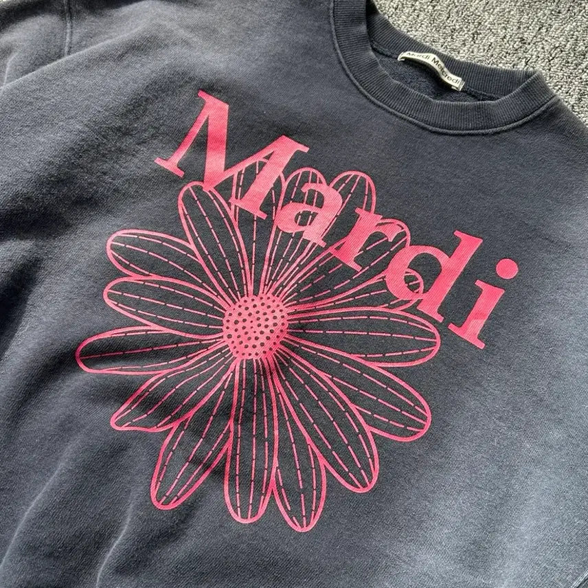 [SOLD OUT] 마르디 메크르디 빅로고 맨투맨